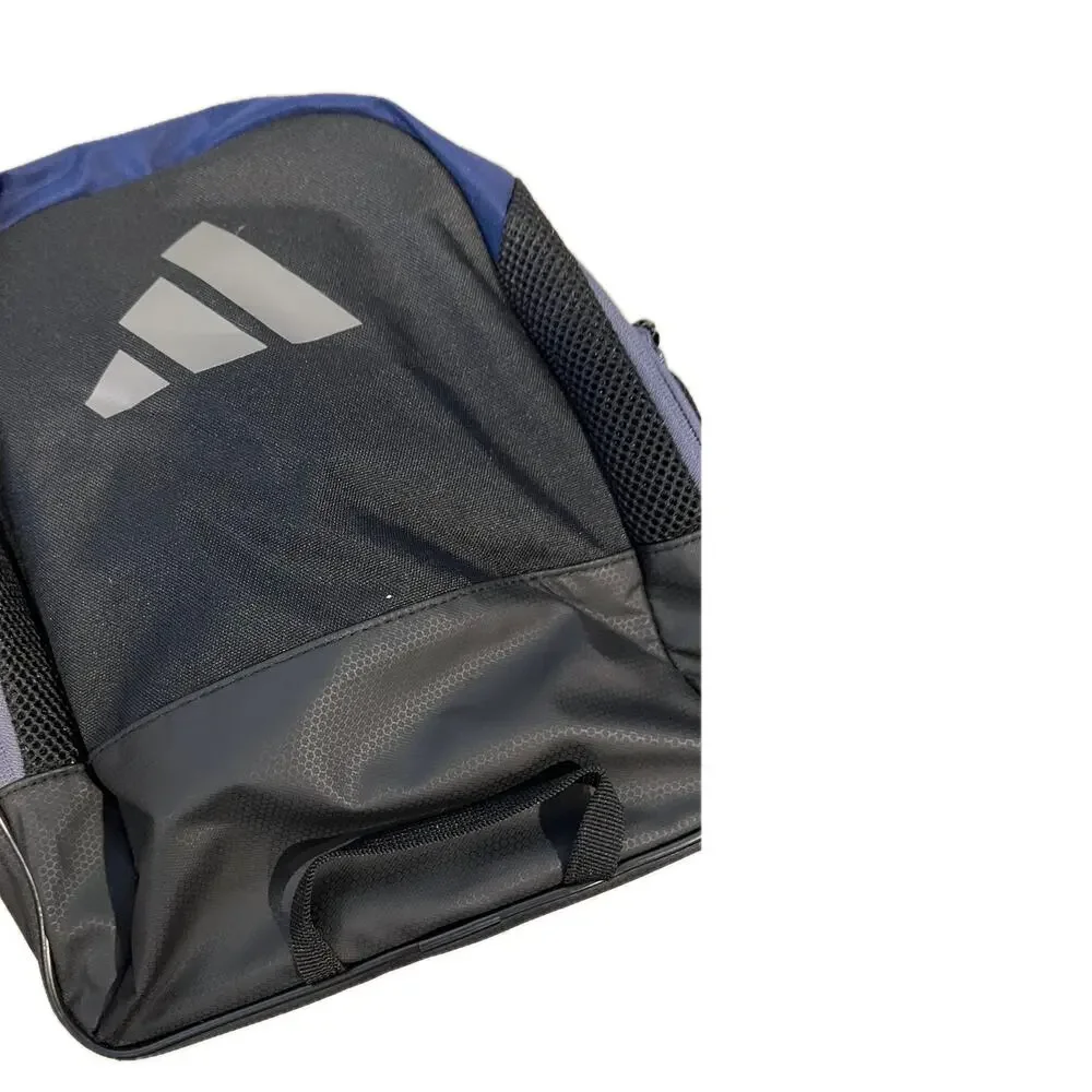 Adidas Defender Medium 22